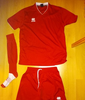 OCTUBRE ROJO - uniforme 1