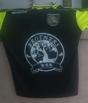 BESTIAS DE PARLA - uniforme 2